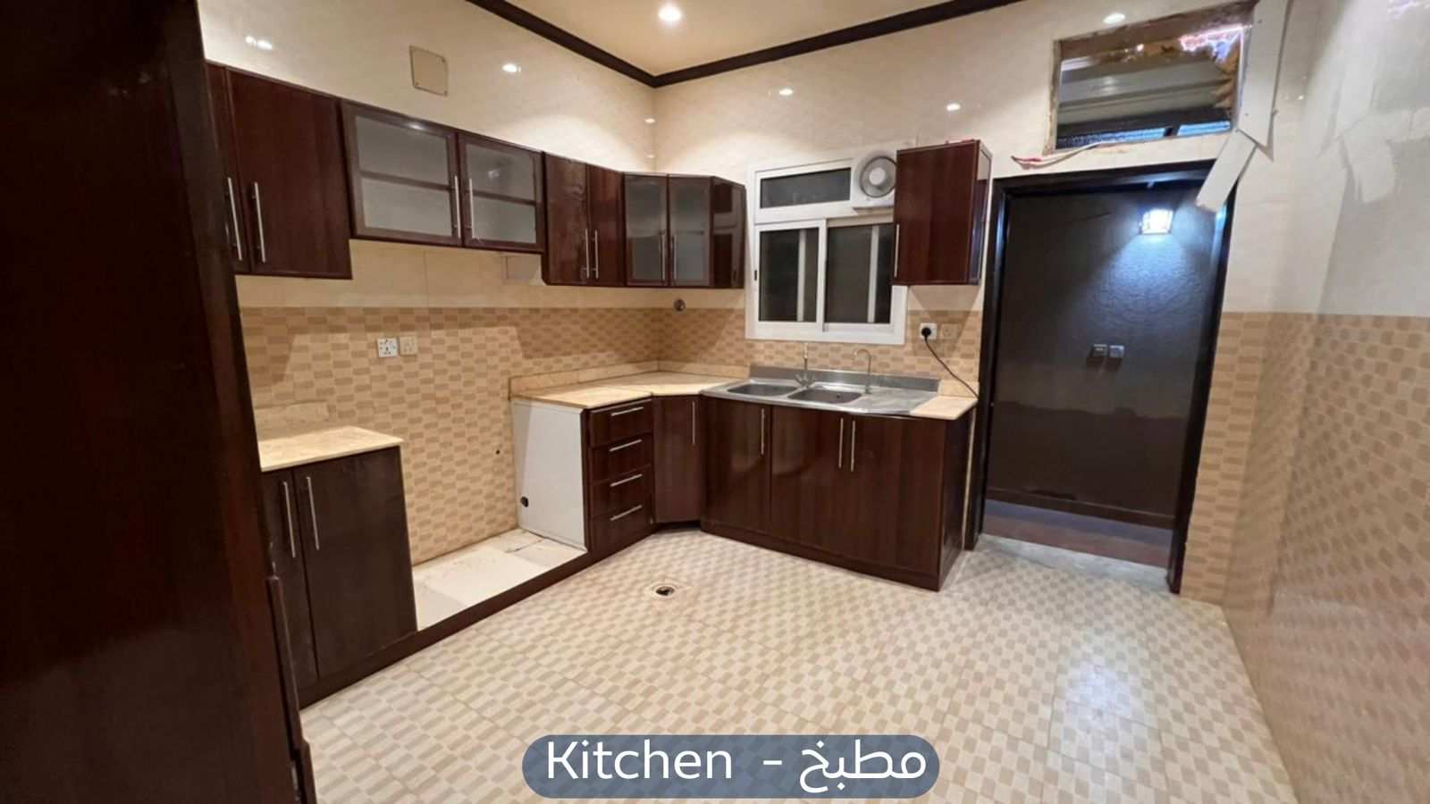 فيلا في حي الياسمين