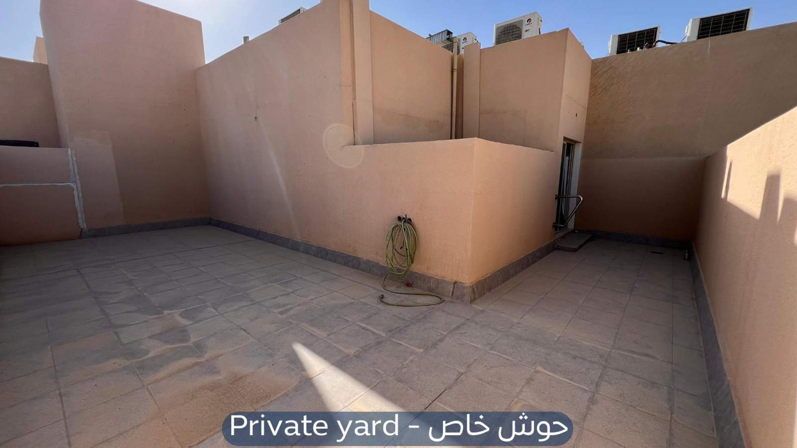 شقة في حي الملقا