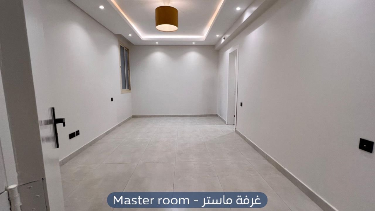 شقة  في حي الملقا