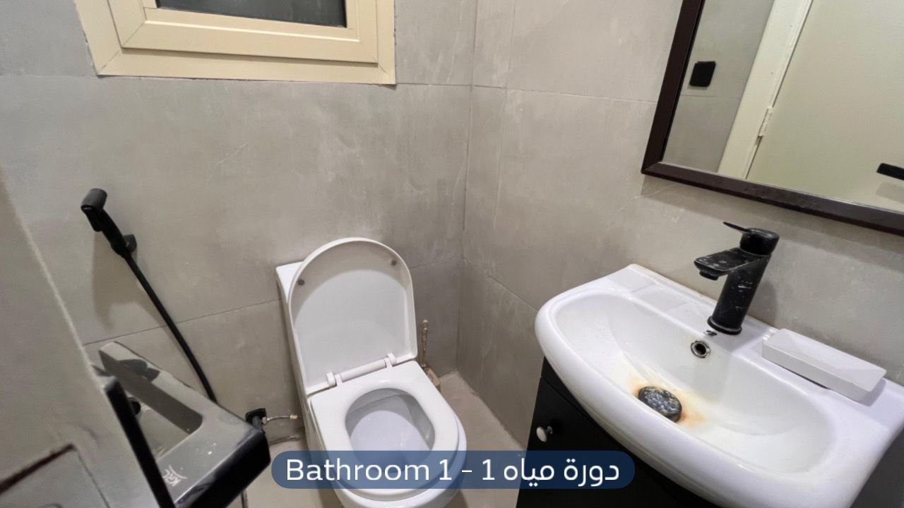 شقة  في حي الملقا