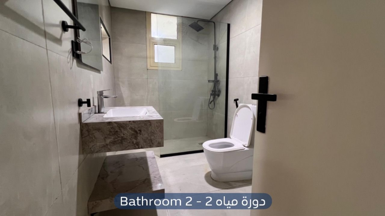 شقة  في حي الملقا