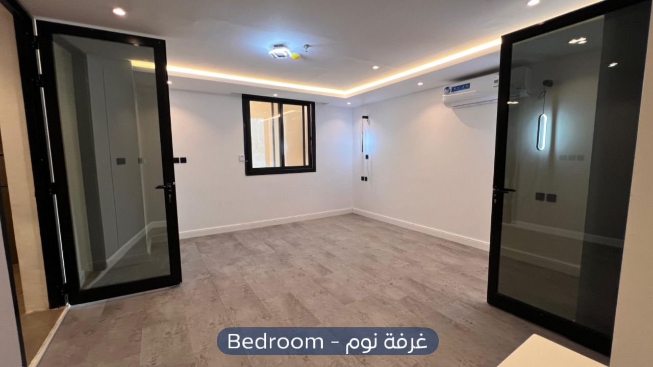 شقة  في حي الملقا