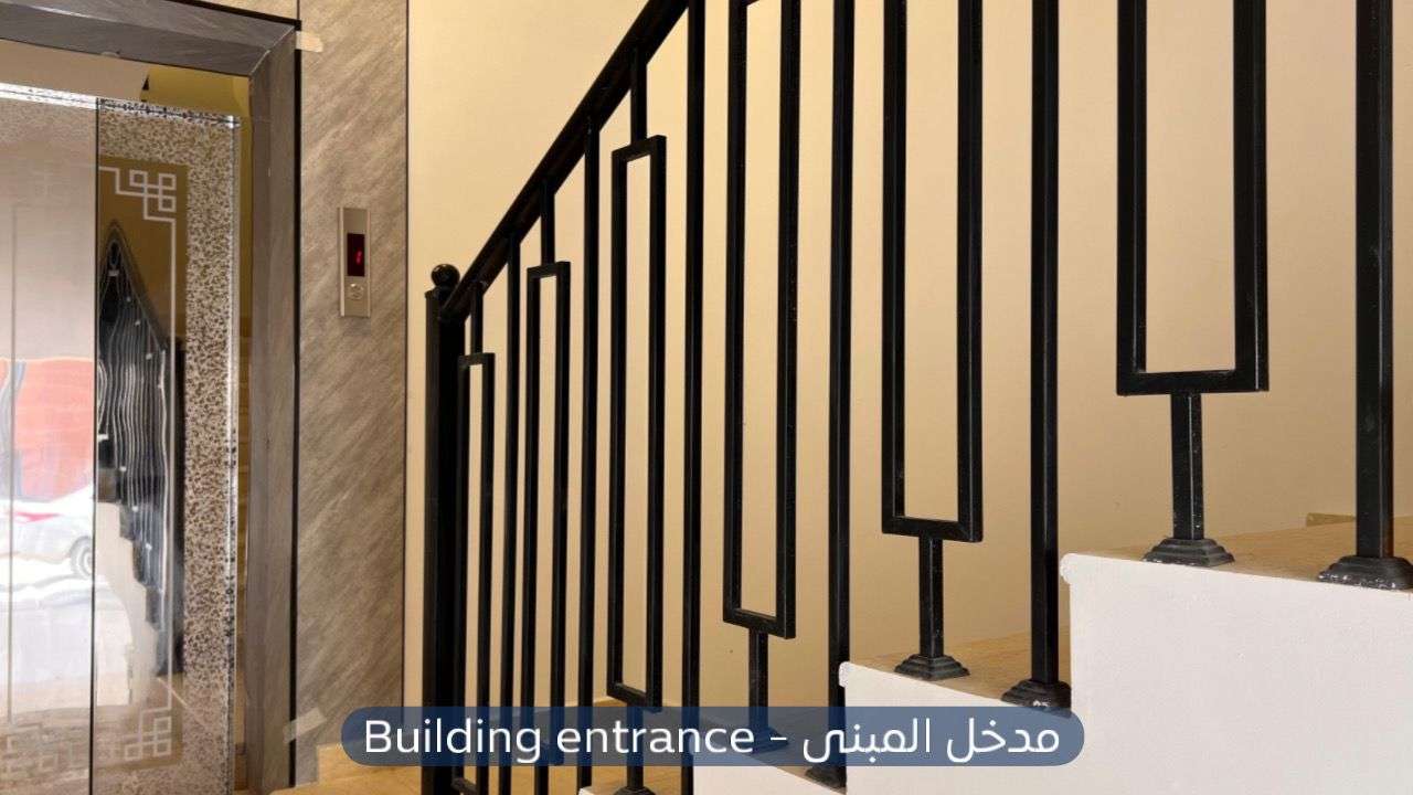 شقة  في حي العارض