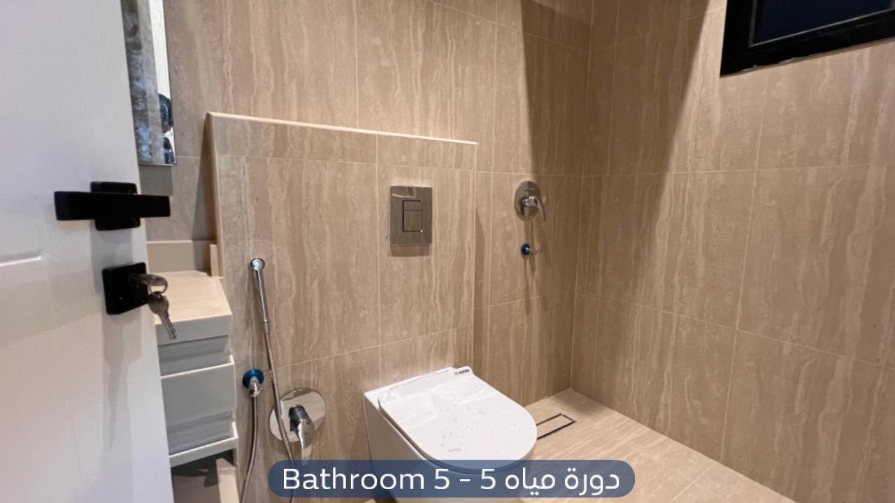 شقة  في حي العارض