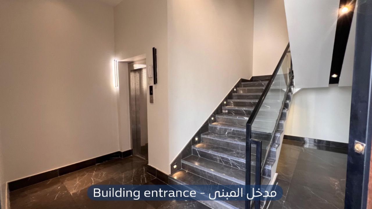 دور  في حي الرمال