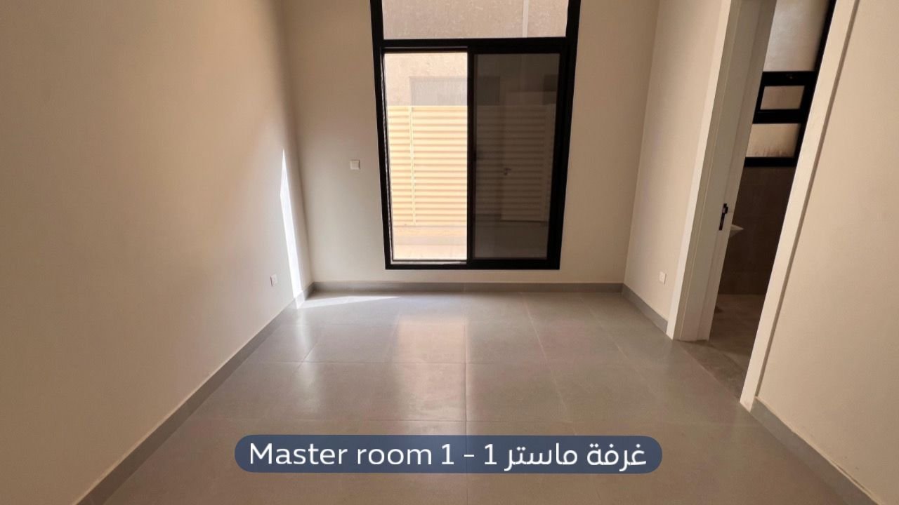 دور  في حي الرمال