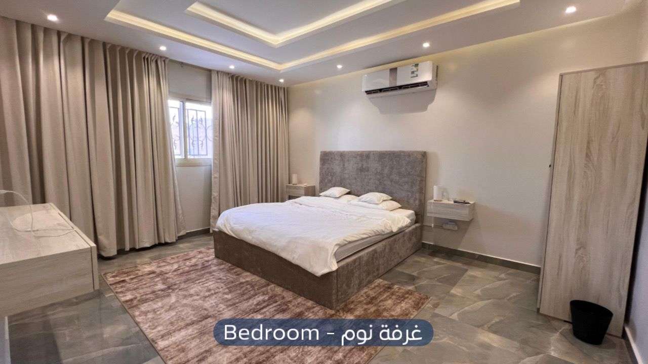 شقة  في حي الملقا