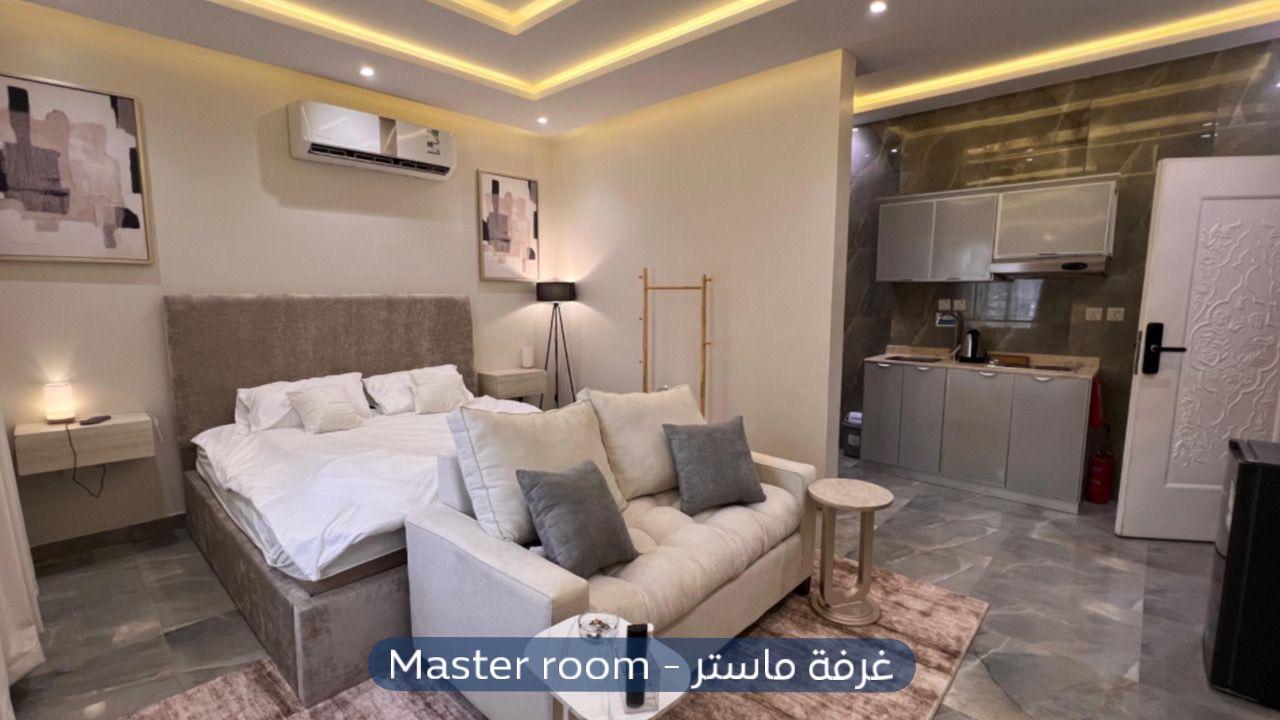 استديو  في حي الملقا