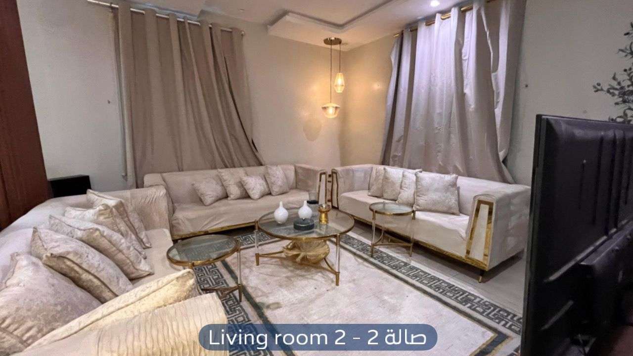 شقة  في حي ظهرة لبن