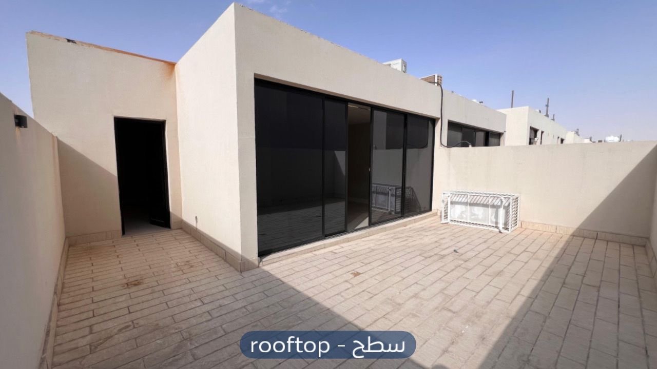 فيلا  في حي العارض