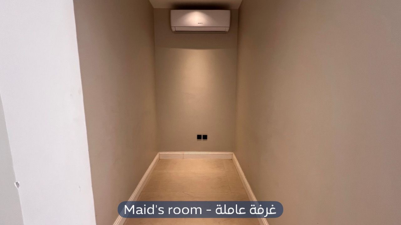 فيلا  في حي العارض