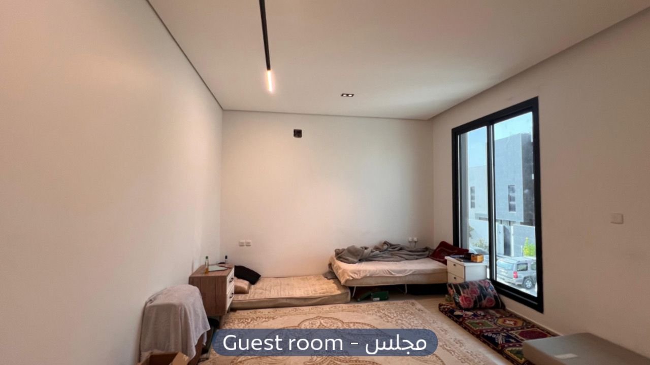 دور  في حي العارض