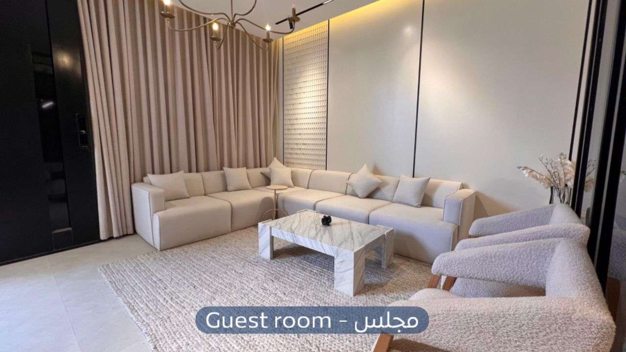 فيلا  في حي عرقة