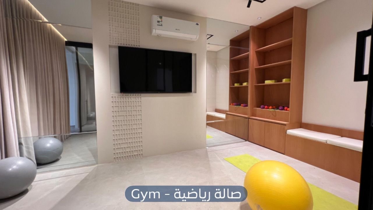 فيلا  في حي عرقة