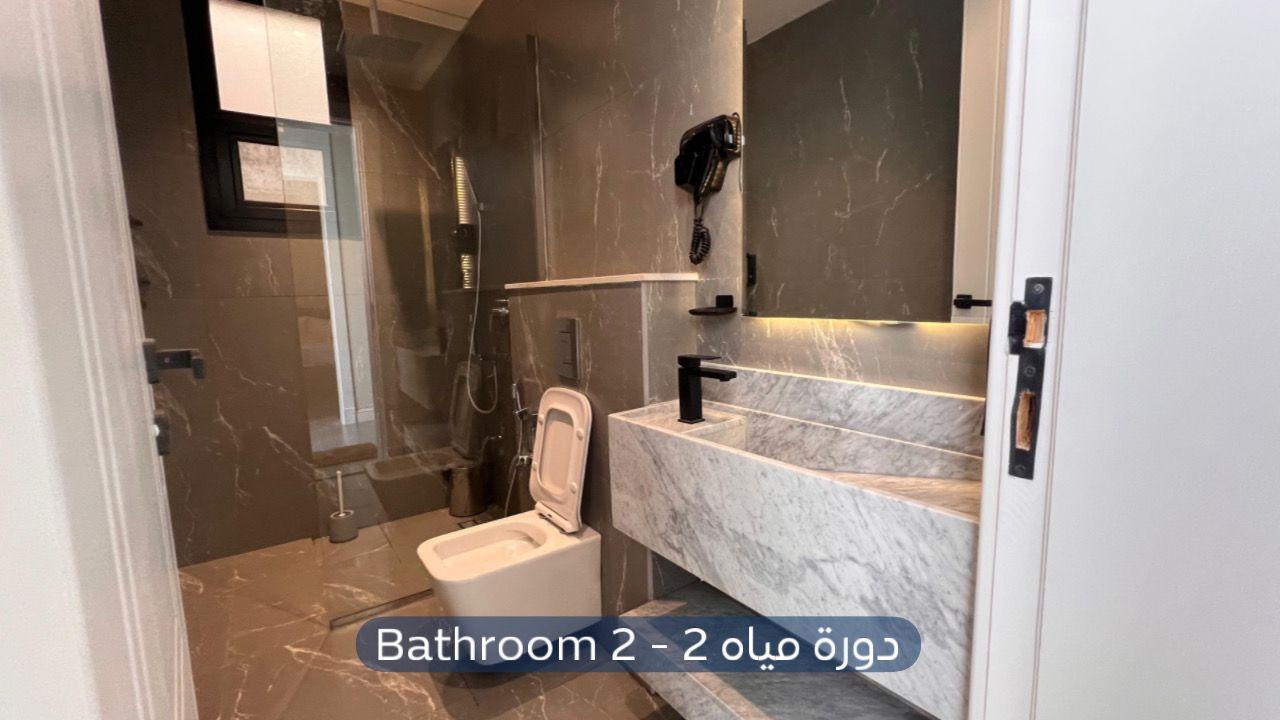 شقة  في حي الازدهار