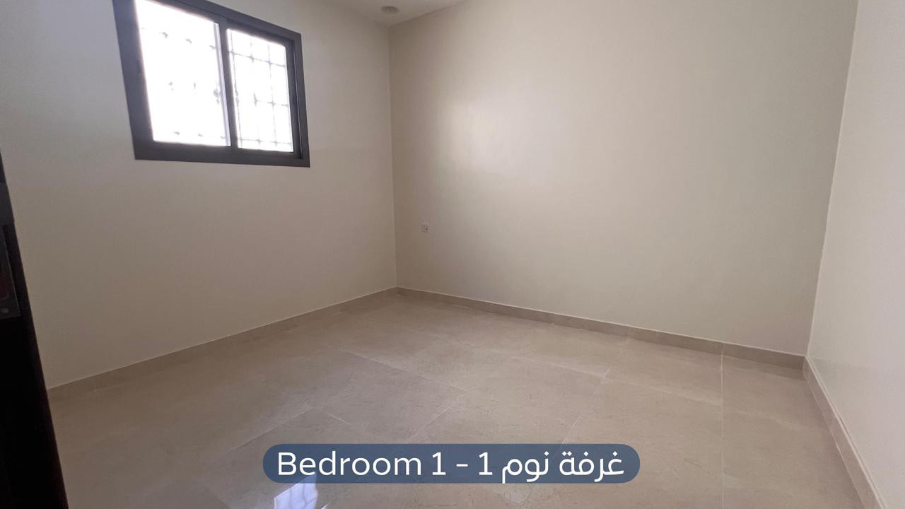 فيلا  في حي ظهرة لبن