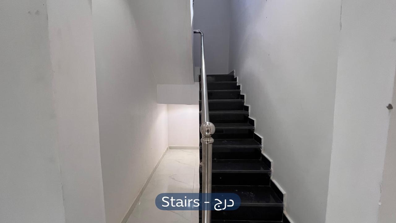 فيلا  في حي الرمال