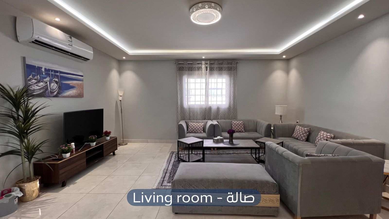 شقة  في حي اشبيلية