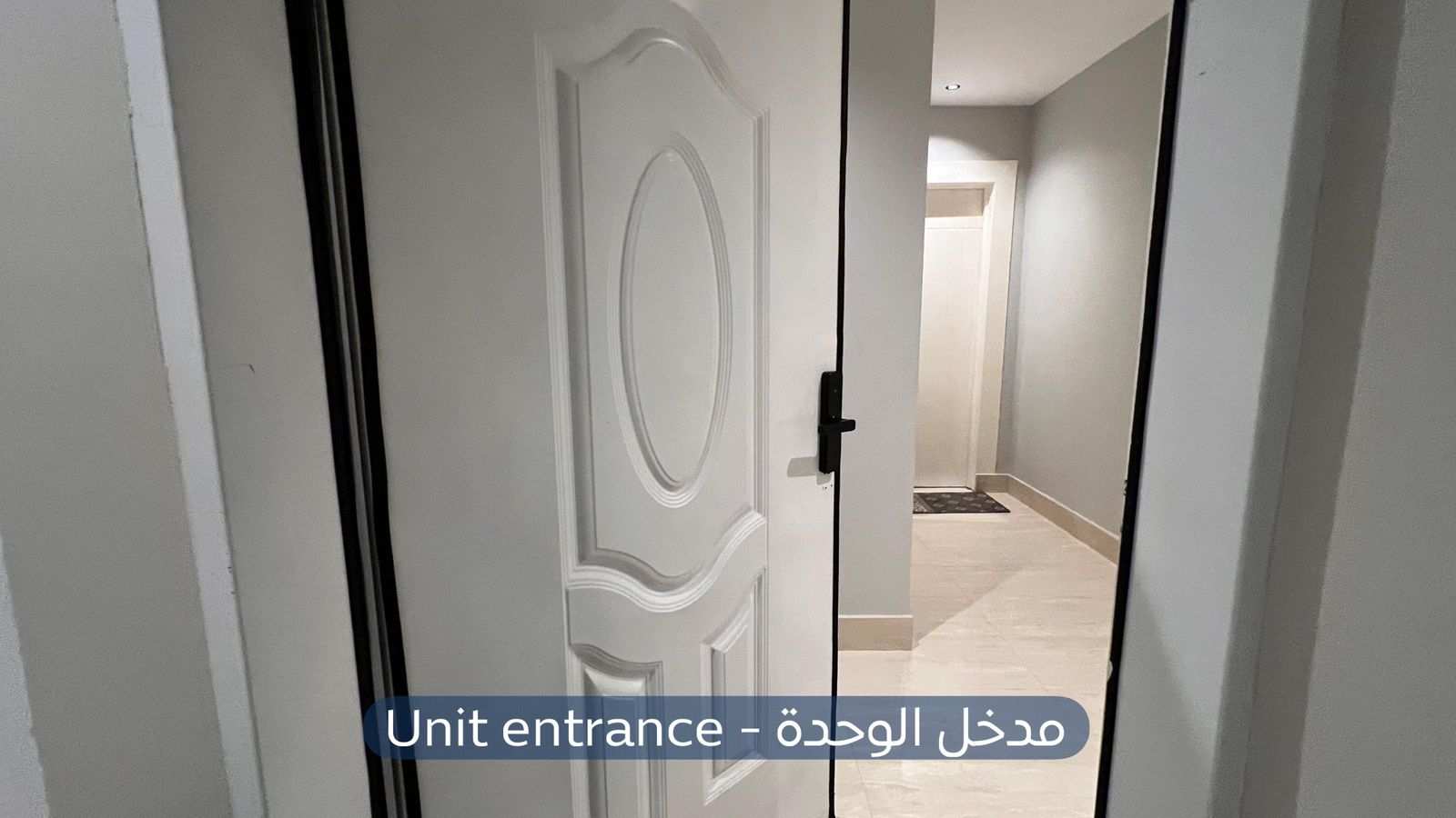 شقة  في حي لبن