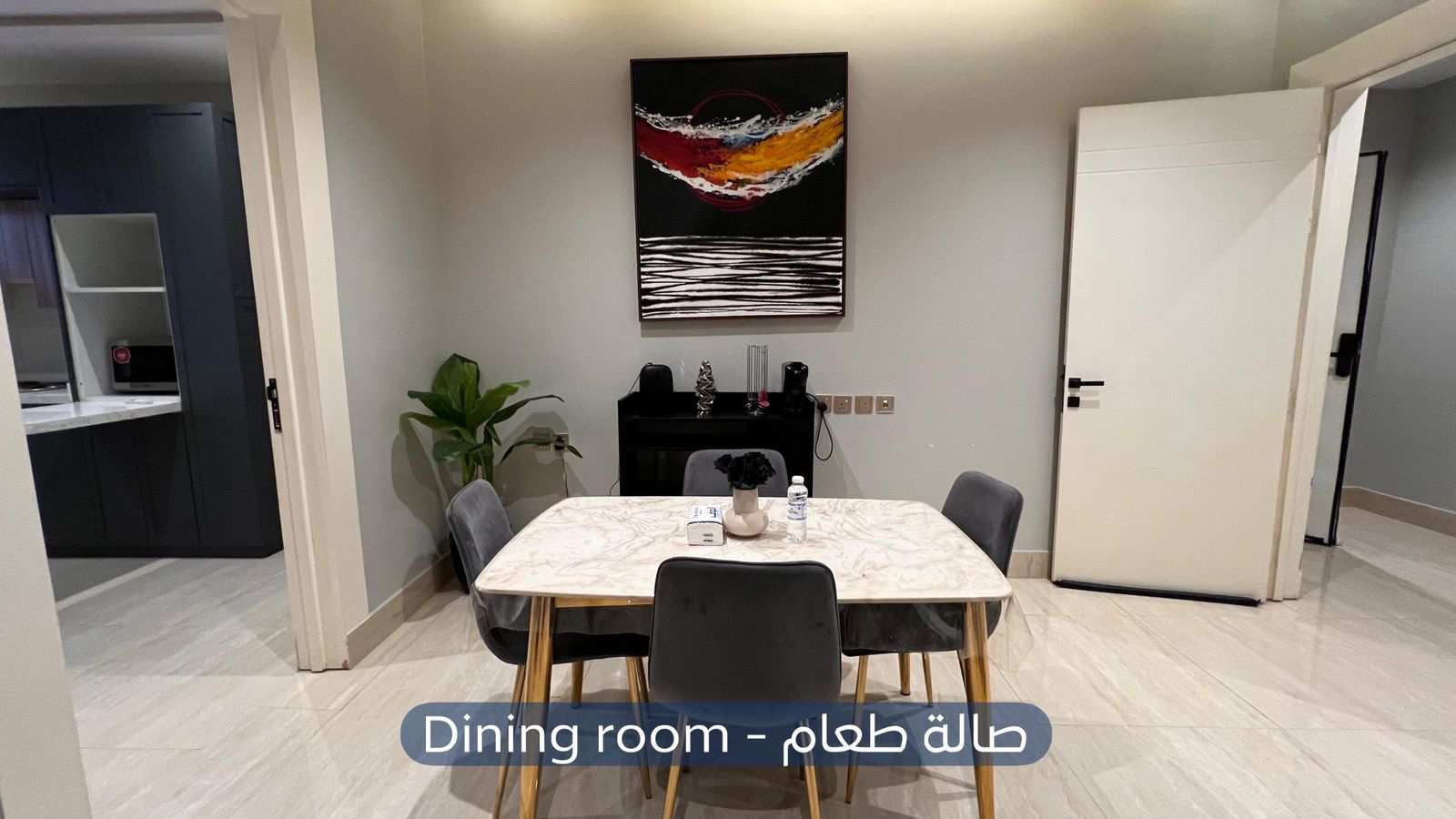 شقة  في حي لبن