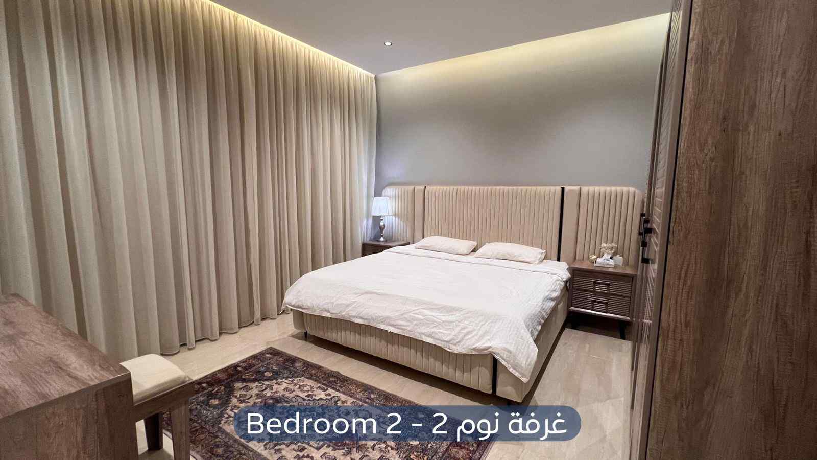 شقة  في حي لبن