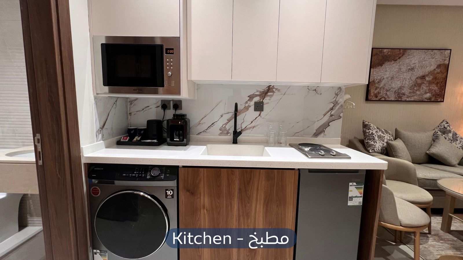 استديو  في حي الازدهار