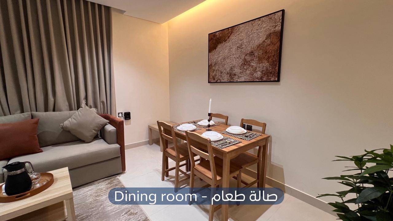 شقة  في حي الازدهار