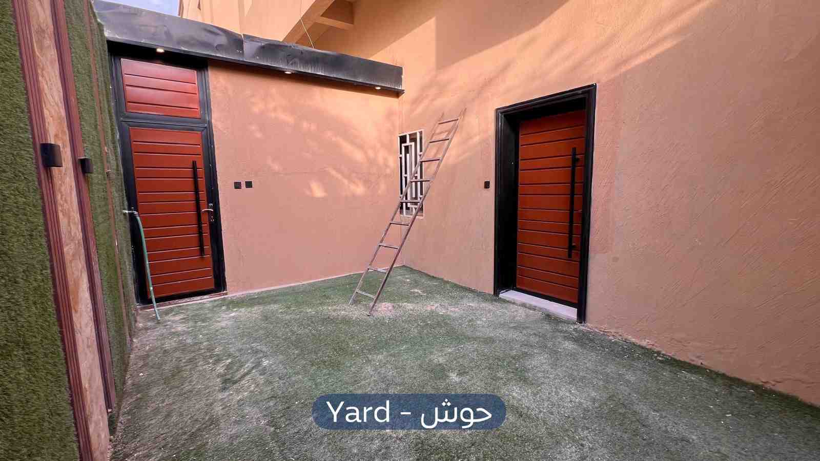 شقة  في حي الملقا