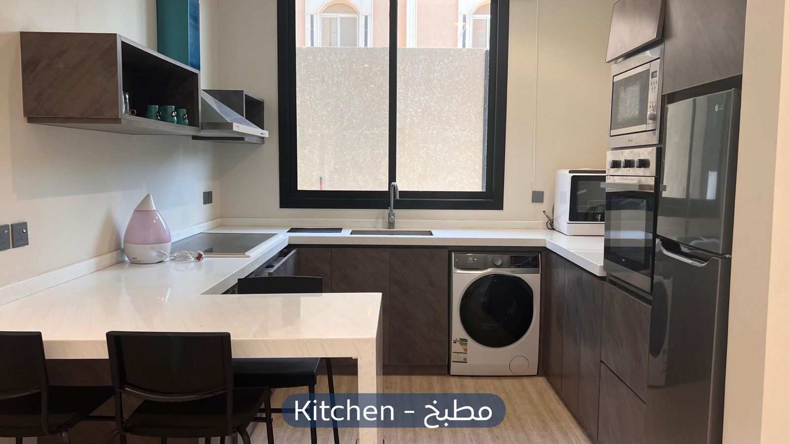 شقة  في حي المونسية