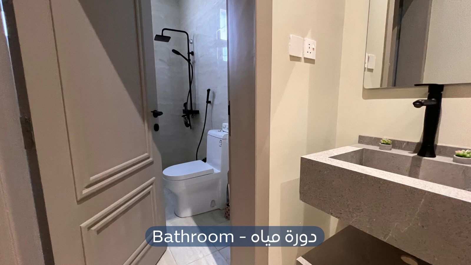 استديو  في حي ظهرة لبن