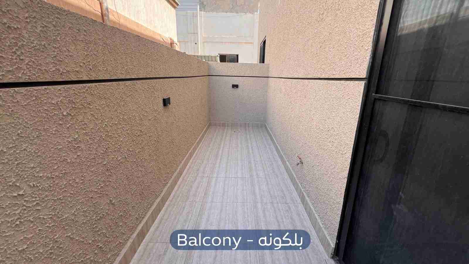 شقة  في حي العليا