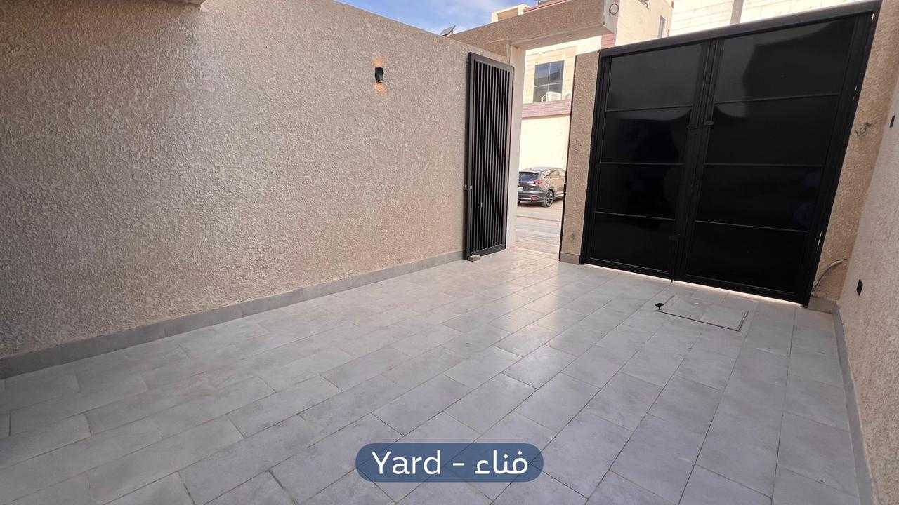 تاون هاوس  في حي الرمال