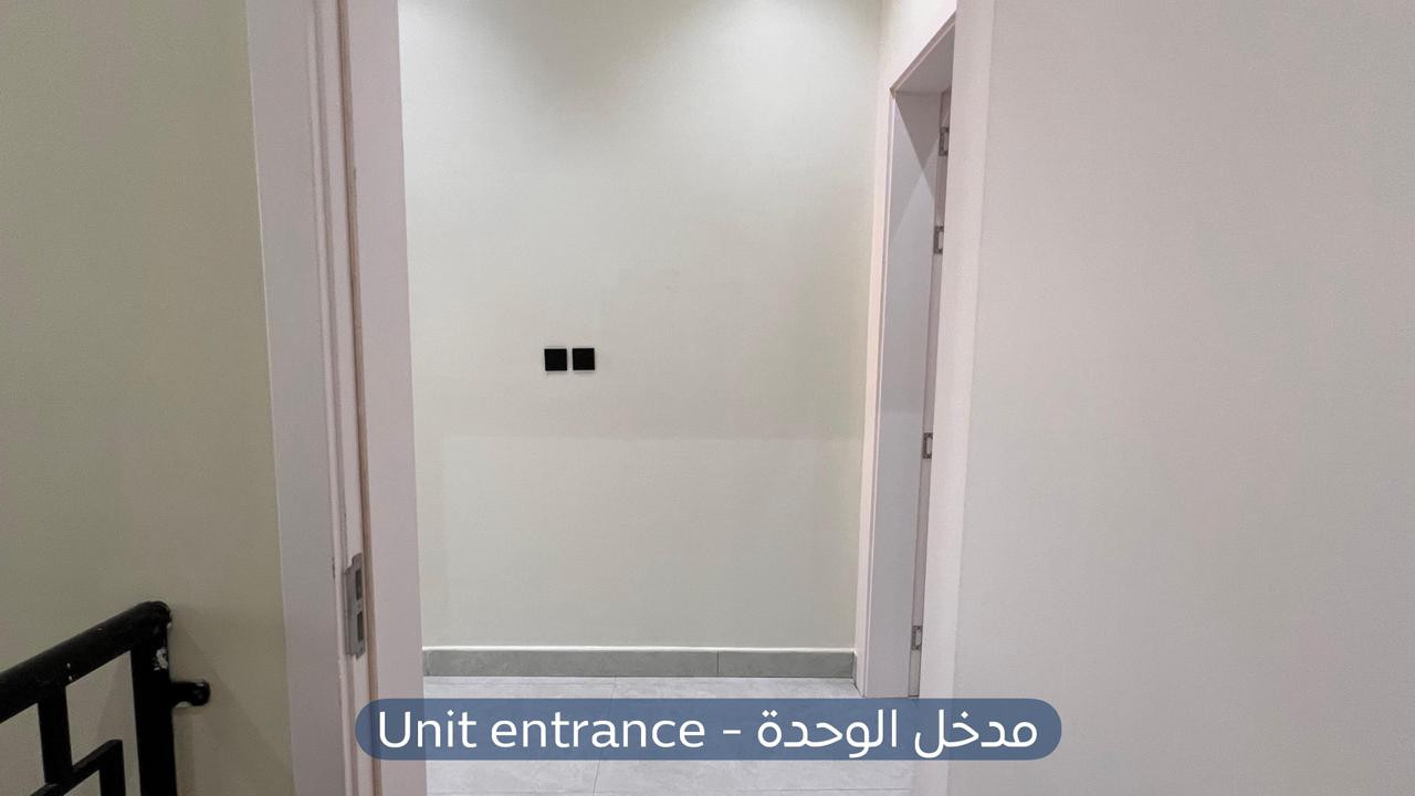 تاون هاوس  في حي الرمال