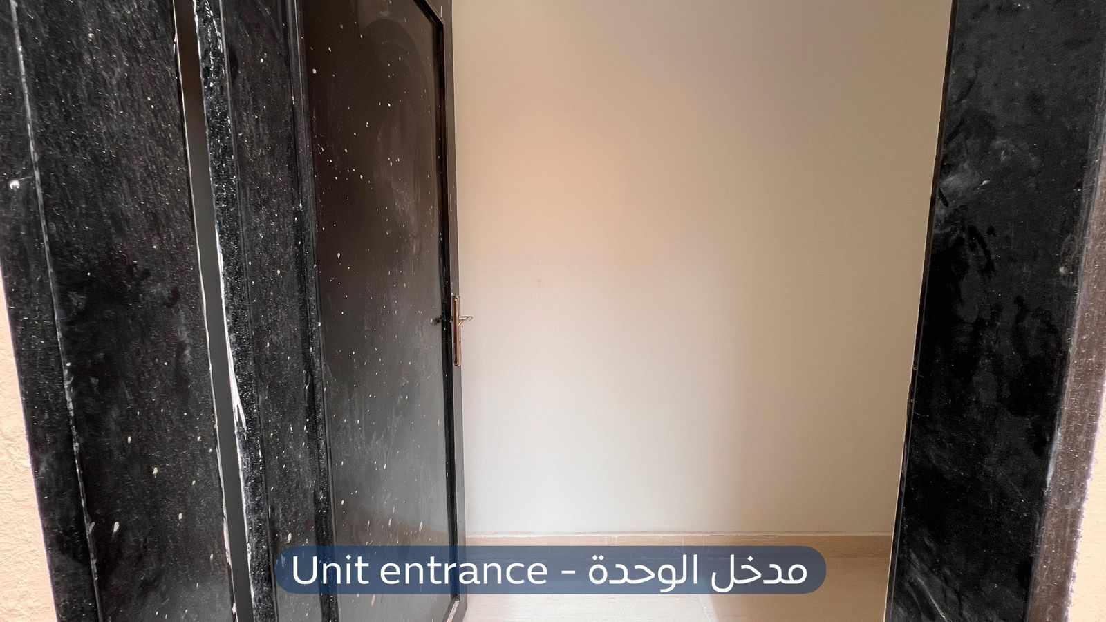 شقة  في حي القادسية