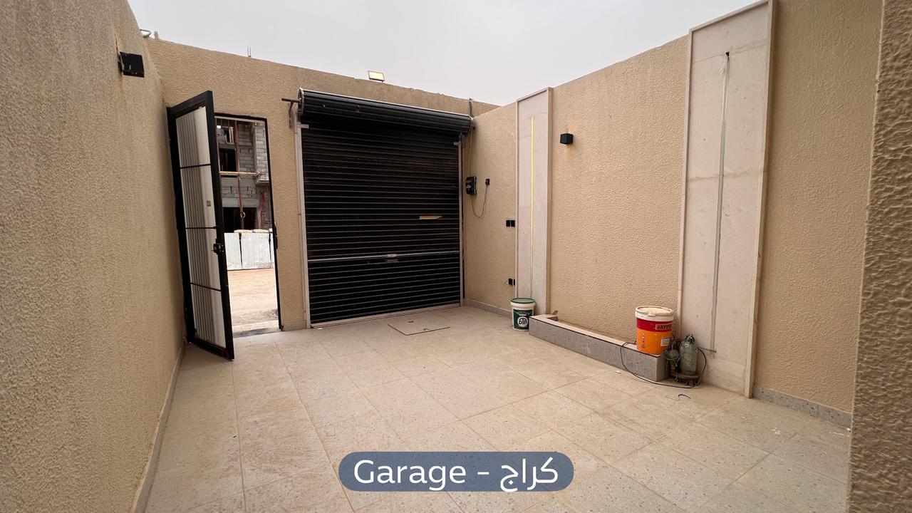 فيلا  في حي طويق