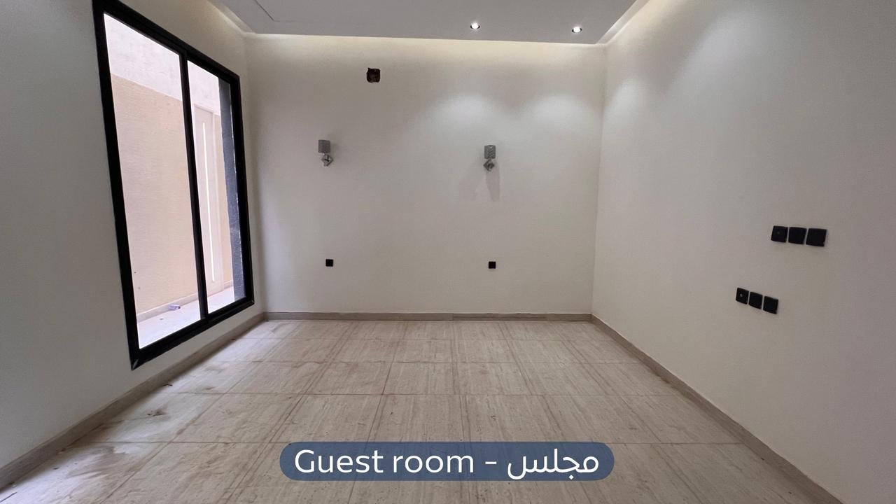 فيلا  في حي طويق