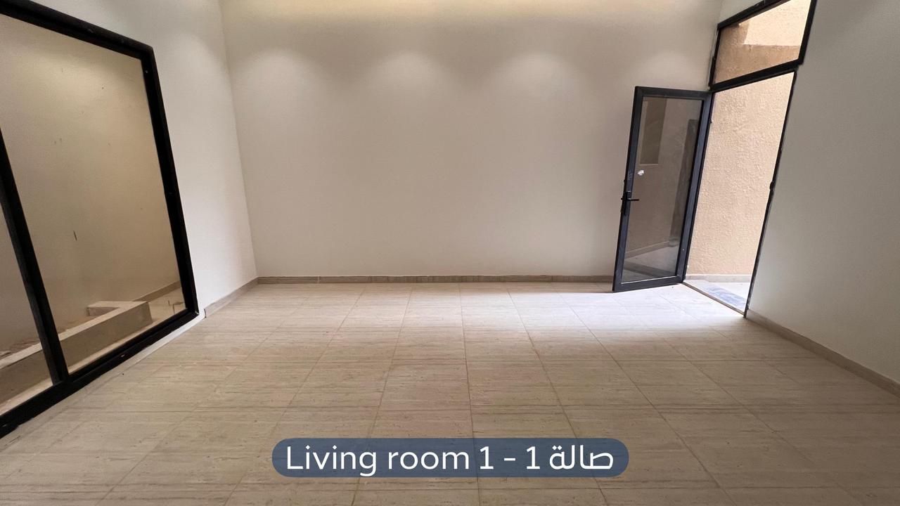 فيلا  في حي طويق