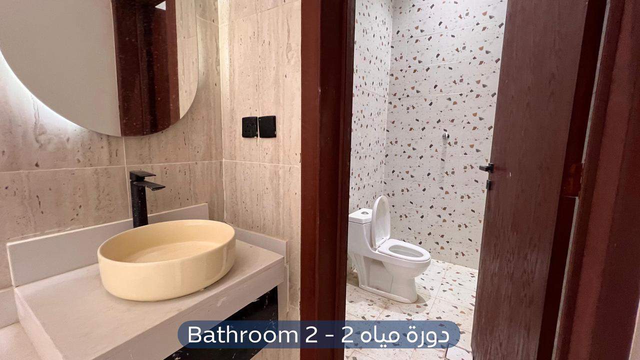 فيلا  في حي طويق