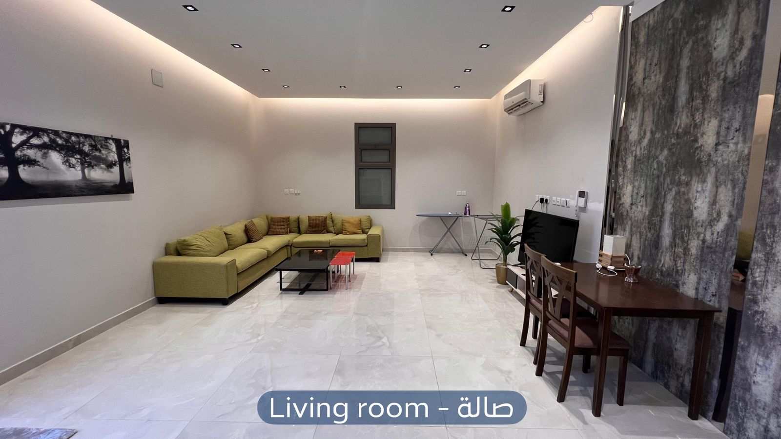 شقة  في حي العارض