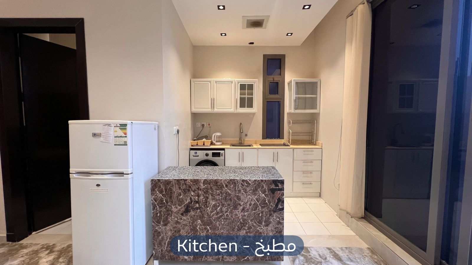 شقة  في حي العارض