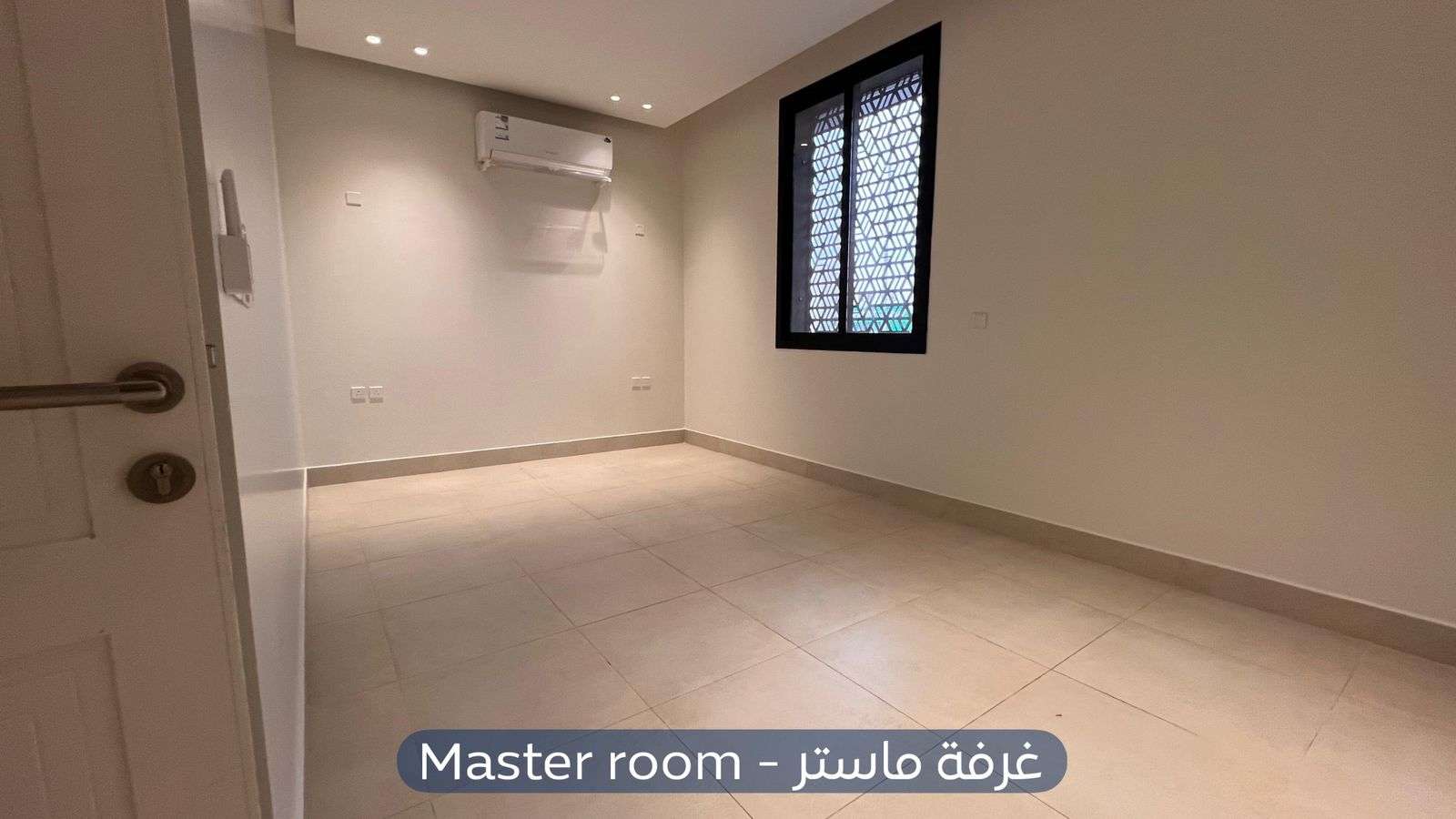 شقة  في حي المروج