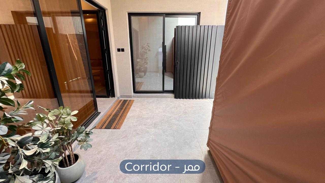 تاون هاوس  في حي العارض