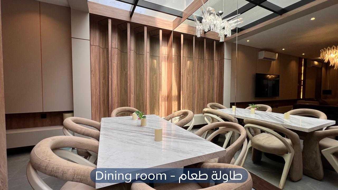 تاون هاوس  في حي العارض