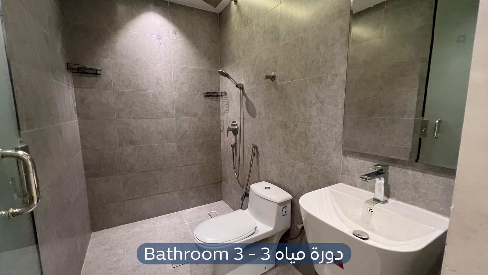 شقة  في حي الرمال