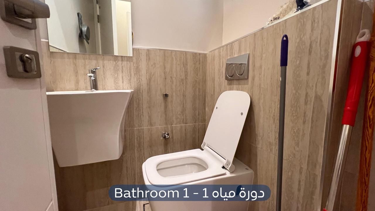 شقة  في حي العارض