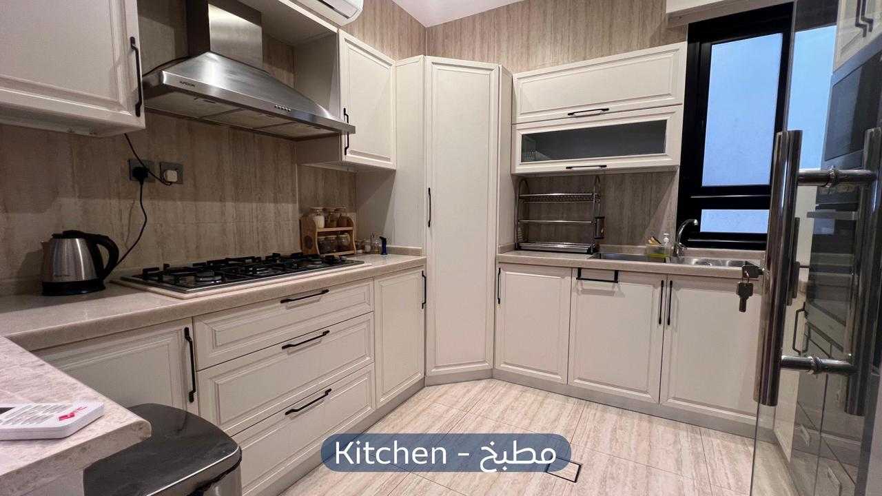 شقة  في حي العارض