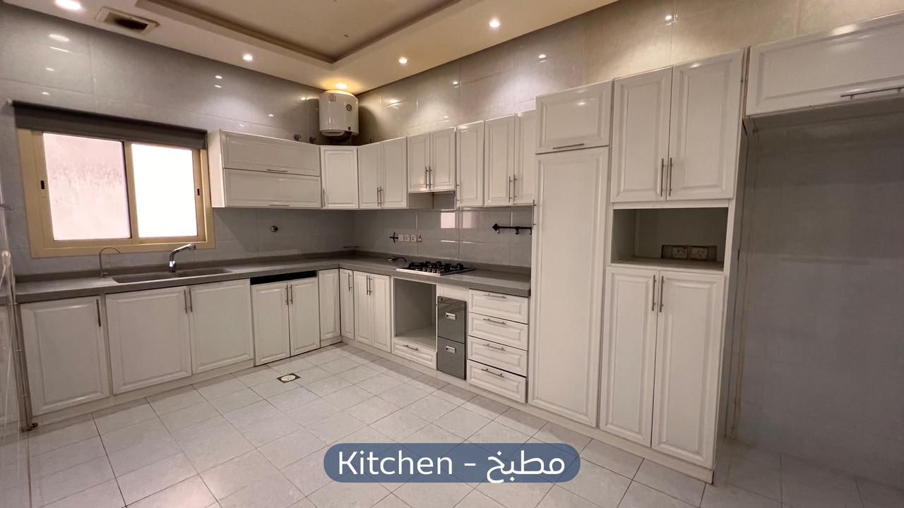 شقة  في حي النرجس