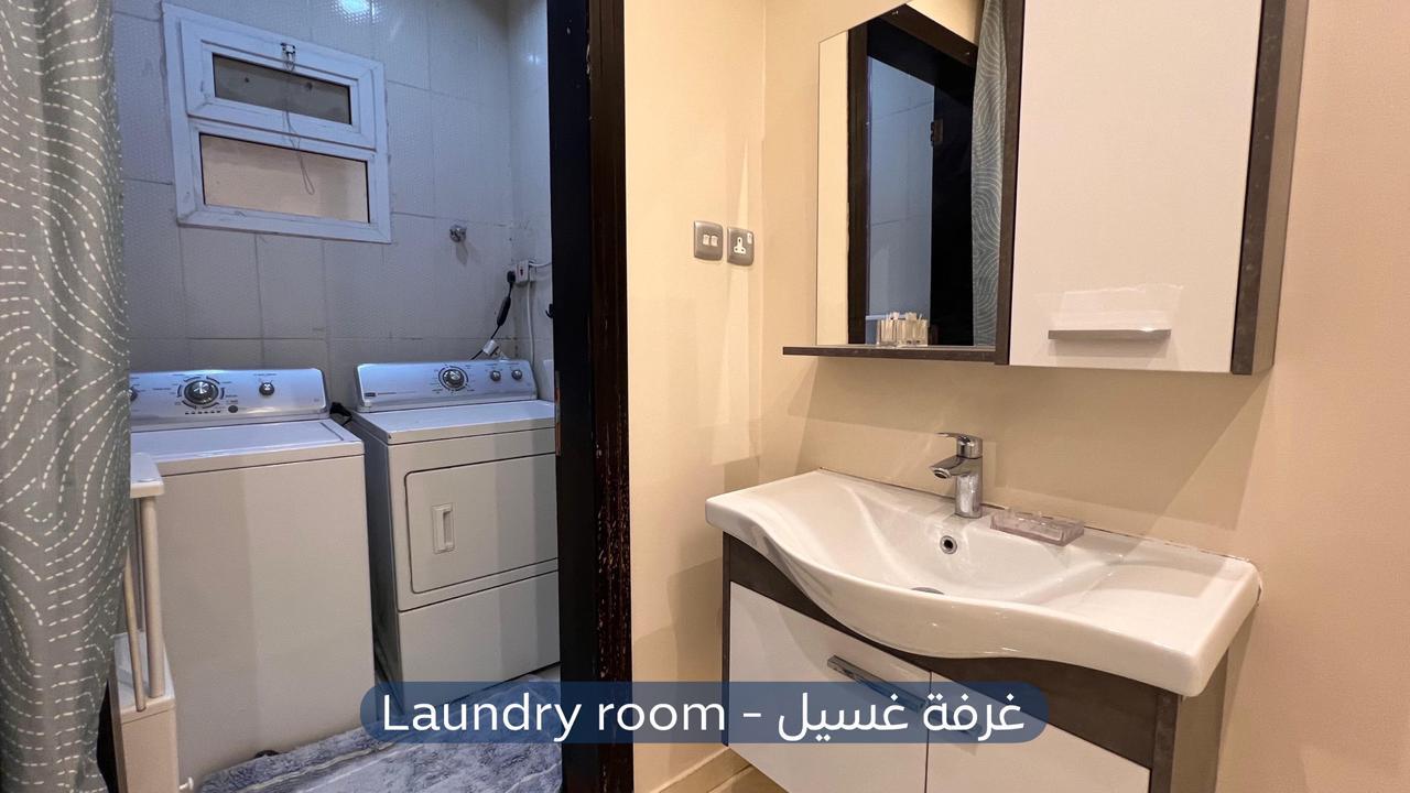 شقة  في حي المغرزات