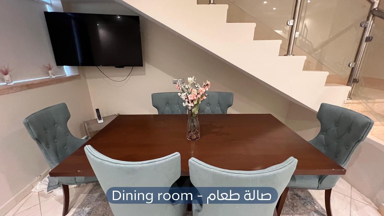 شقة  في حي المغرزات