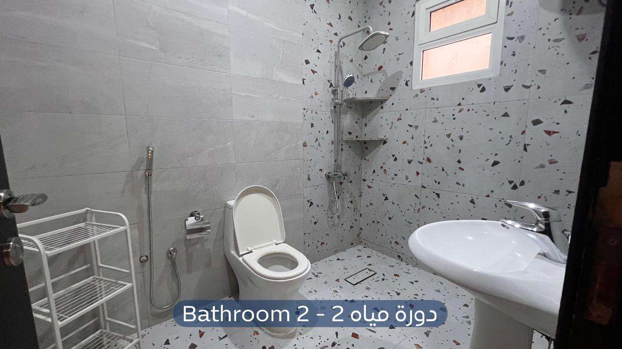 شقة  في حي المغرزات